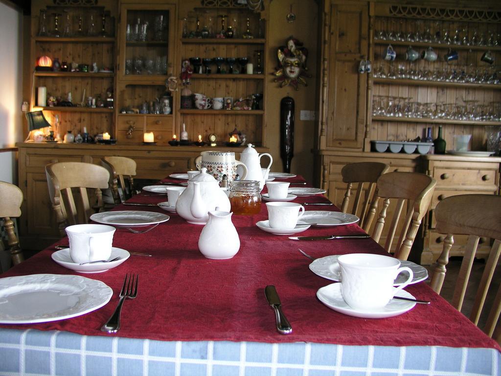 Lakeland Midsummer Lakehouse Oughterard Eksteriør bilde