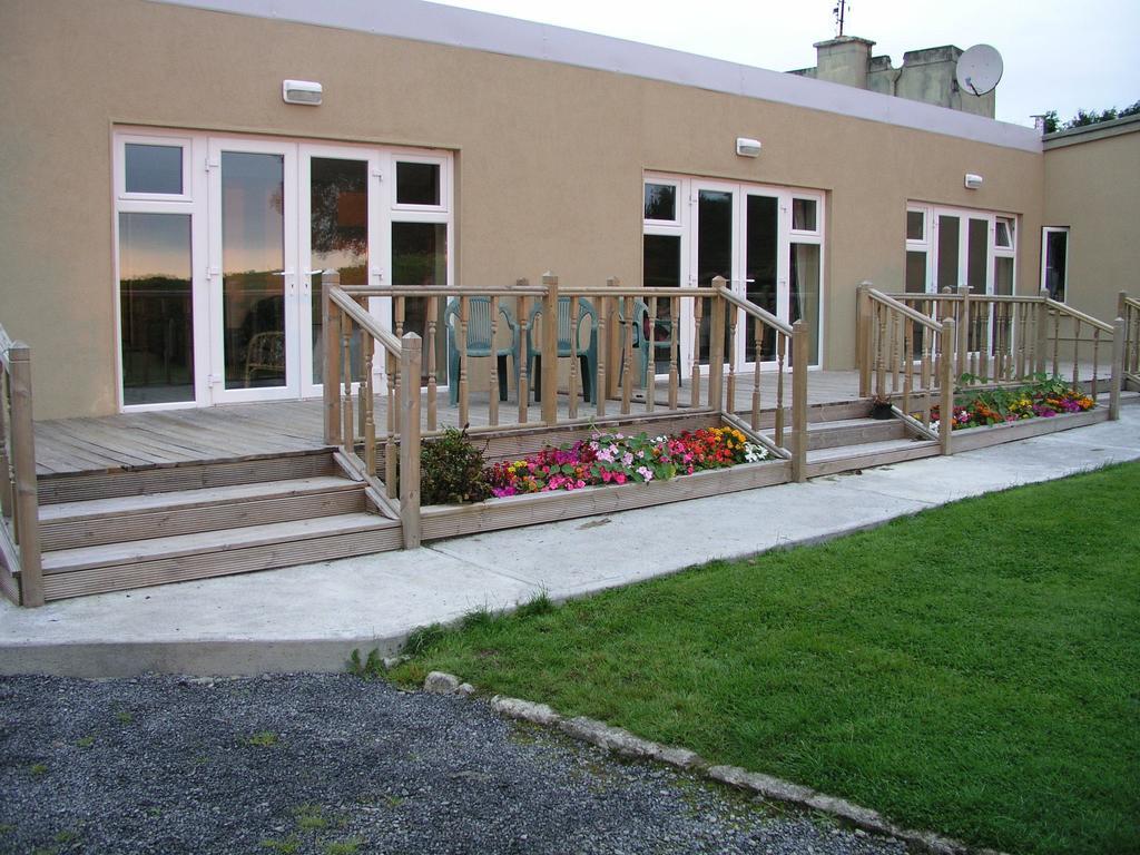 Lakeland Midsummer Lakehouse Oughterard Eksteriør bilde